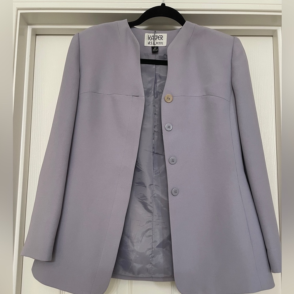 Kasper suit